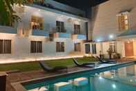 Swimming Pool Sisingamangaraja Guest House