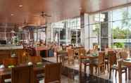 Restoran 6 Hotel Santika Banyuwangi