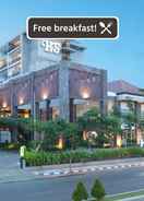 EXTERIOR_BUILDING Hotel Santika Banyuwangi