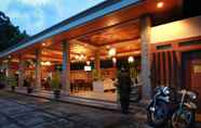 Restaurant 3 Green Tropical Village Hotel and Resort