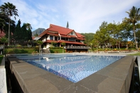 Swimming Pool Kusuma Agrowisata Resort and Convention Hotel