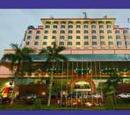 Exterior 3 Novita Hotel Jambi