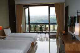 The Oxalis Regency Hotel, Rp 600.000