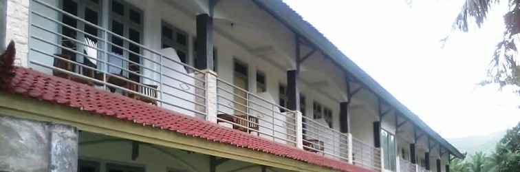 Exterior Dedy's Homestay