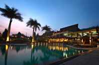 Swimming Pool Puteri Gunung Hotel