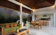 Exterior 7 Sandi Agung Villa