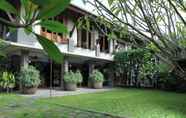 Bangunan 2 Rumah Batu Boutique Hotel