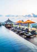 SWIMMING_POOL Royal Regantris Kuta