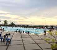 Swimming Pool 5 Grage Hotel Bengkulu