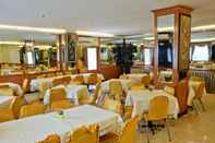Restaurant Plaza Hotel Harco Mangga Dua