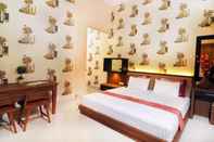 Kamar Tidur Batikan De Ville Guesthouse (3 Rooms)