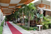 Bangunan Patria Garden Hotel