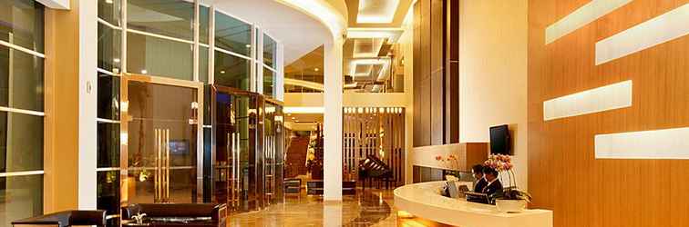 Lobby Hotel Santika Tasikmalaya