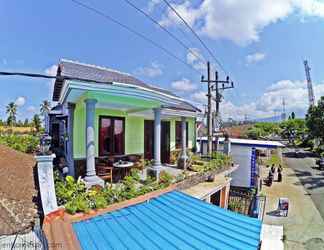 Luar Bangunan 2 Ijen Homestay