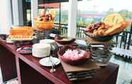 ร้านอาหาร 5 Merapi Merbabu Hotel Bekasi