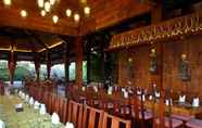 Restaurant 3 Puri Bambu Hotel