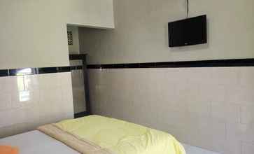 Kamar Tidur 4 Cinthya Guesthouse