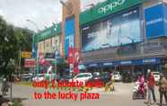 Nearby View and Attractions 4 RedDoorz near Nagoya Citywalk Batam 2