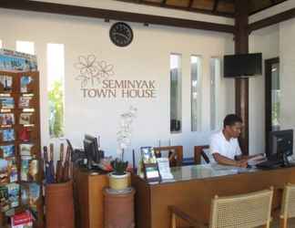 Sảnh chờ 2 Seminyak Townhouse Bali