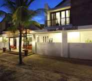 ภายนอกอาคาร 7 Seminyak Townhouse Bali