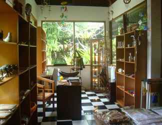 Nearby View and Attractions 2 Cempaka Belimbing Villas