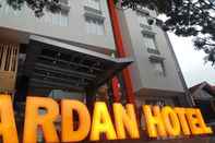 Luar Bangunan Ardan Hotel