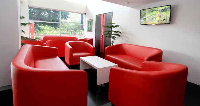 Common Space D Hotel Jakarta