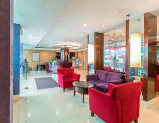 Lobby 2 Collection O 7 Hotel Melawai