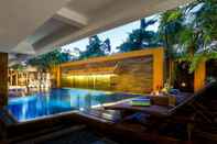 Swimming Pool Kyriad Royal Seminyak Bali