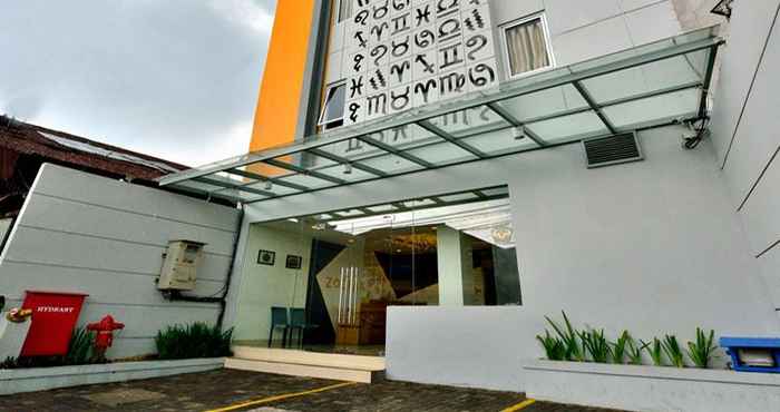 Exterior Zodiak Kebonjati by KAGUM Hotels