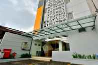 Exterior Zodiak Kebonjati by KAGUM Hotels