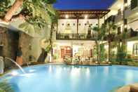 Swimming Pool Manggar Indonesia Hotel