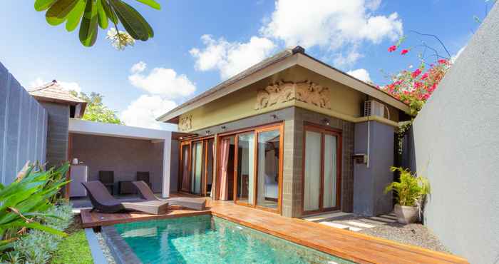 สระว่ายน้ำ The Canggu Boutique Villas & Spa by Ecommerceloka