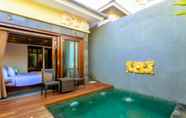 Hồ bơi 2 The Canggu Boutique Villas & Spa by Ecommerceloka