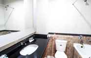 Toilet Kamar 5 Wisata Hotel Palembang