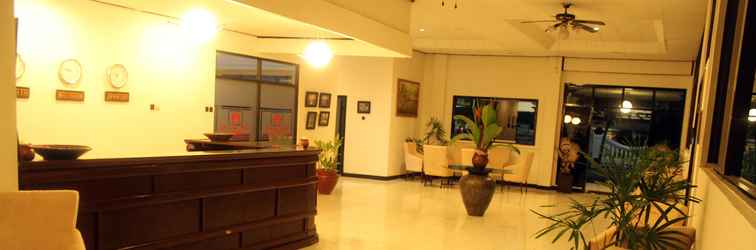 Lobby Graha Ayu Hotel