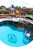 SWIMMING_POOL Vanda Gardenia Hotel