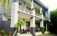 Bên ngoài 6 Swandewi Homestay