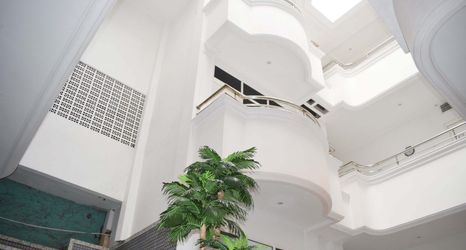 外部的 2 Hotel Pangrango 3