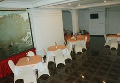 Restaurant 6 Hotel Pangrango 3