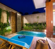 Kolam Renang 3 Maca Villas & Residence, Umalas