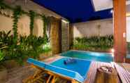 สระว่ายน้ำ 3 Maca Villas & Residence, Umalas