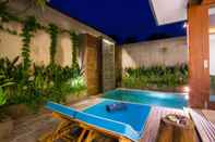 Kolam Renang Maca Villas & Residence, Umalas