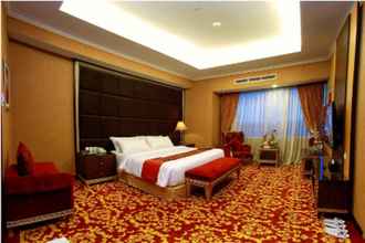 Kamar Tidur 4 Grand Basko Hotel Padang