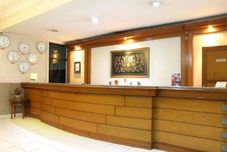 Lobby RedDoorz Plus near Parahyangan University