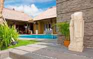 Swimming Pool 6 D'Alang Alang Villas