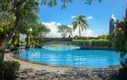 Swimming Pool 7 Hotel Lombok Raya