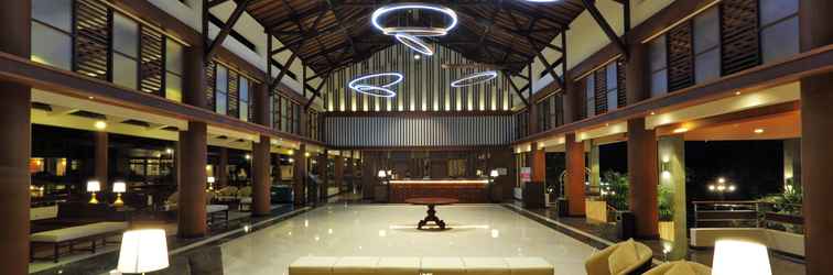 Lobi Hotel Lombok Raya