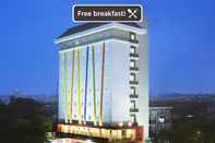 ภายนอกอาคาร Amaris Hotel Simpang Lima Semarang