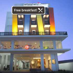 Exterior / Building 1 Amaris Hotel Malang, Kantor Pos Indonesia Gadang Hotels